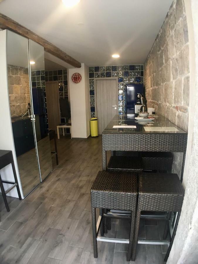 Plaza Stone Apartment Сплит Экстерьер фото